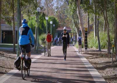 1584799772-2516-imgschool